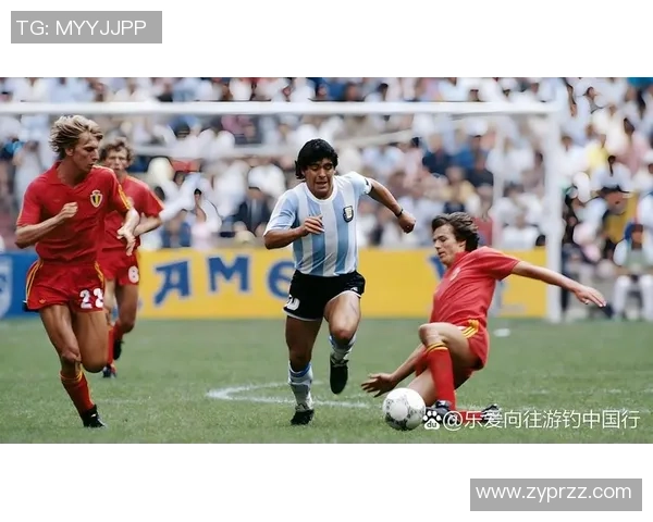 足球明星的成功背后是天赋还是努力的结合探讨